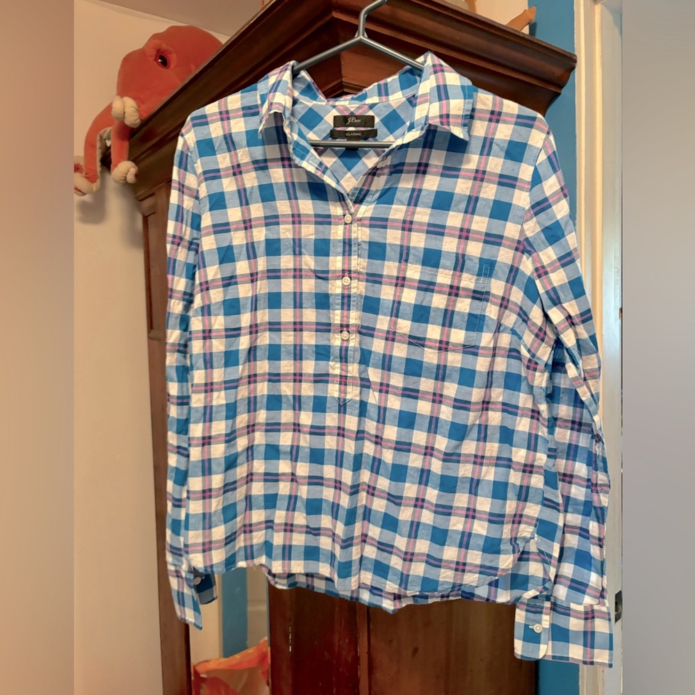 J Crew women’s light weight plaid shirt size 14